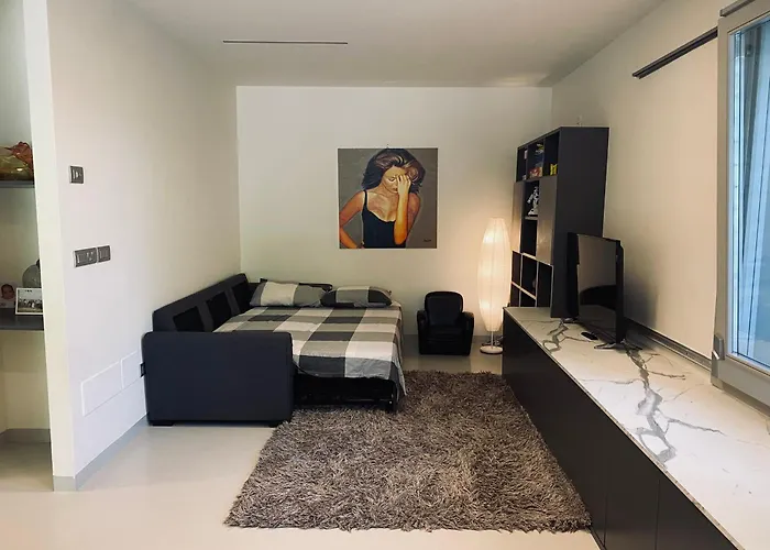 Immersa Nei Campi Villa *