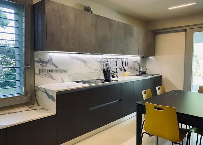 Immersa Nei Campi Villa Casal Fiumanese