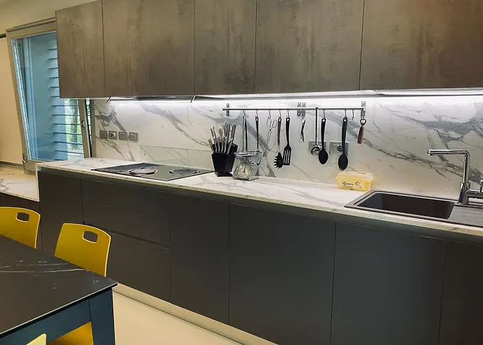 Вилла Immersa Nei Campi